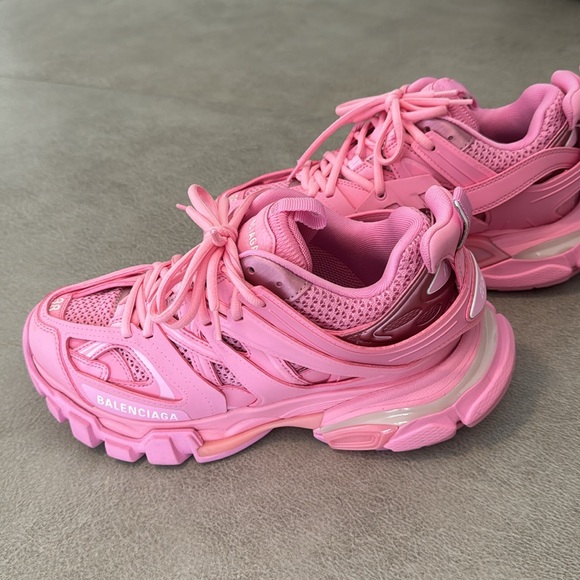 Balenciaga bubblegum light up LED sneakers - Picture 5 of 7